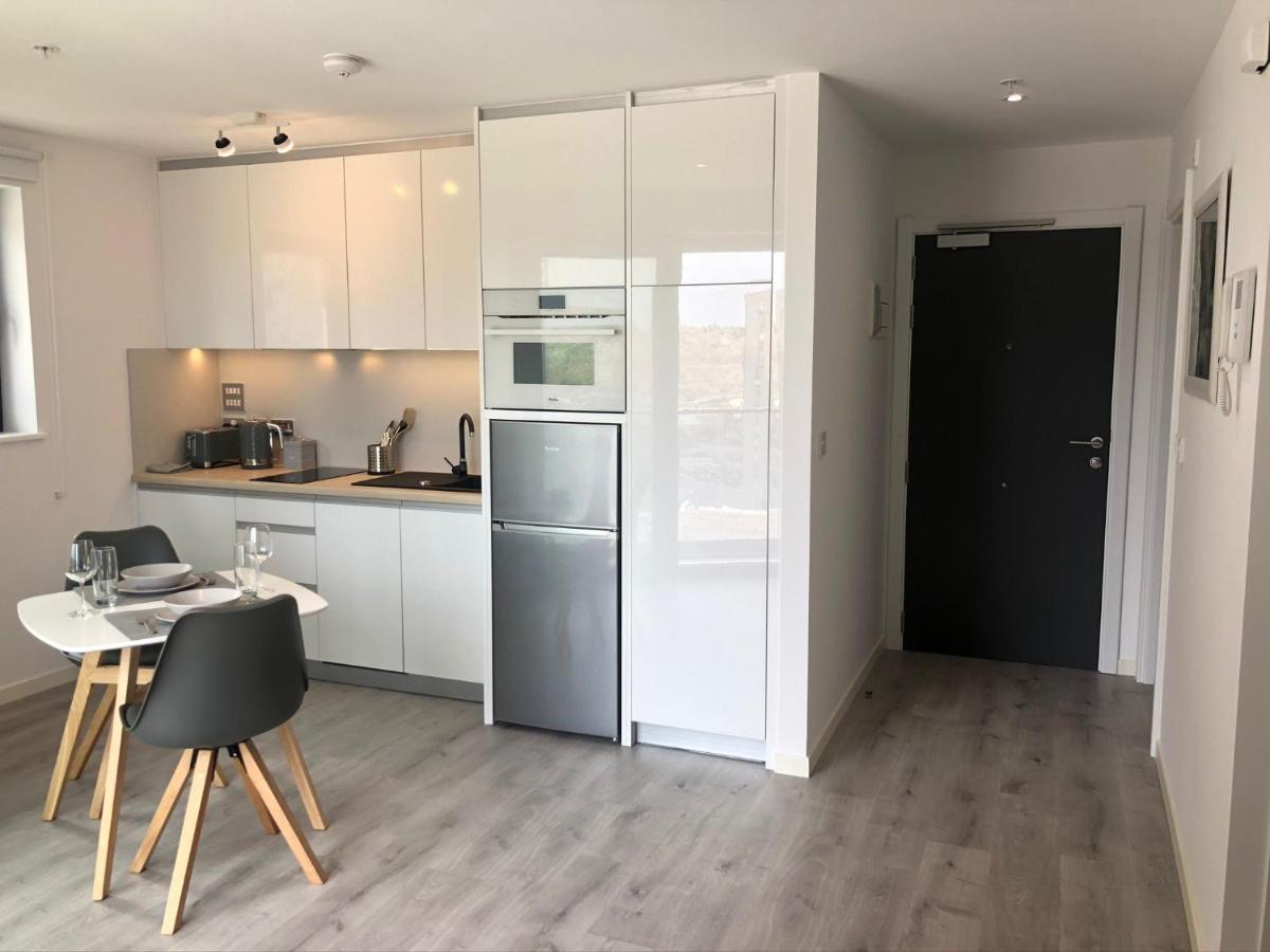 Cp High Floor Luxury Studio With Sea View Gibraltar Exterior photo